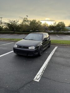 2004 Volkswagen Golf R32