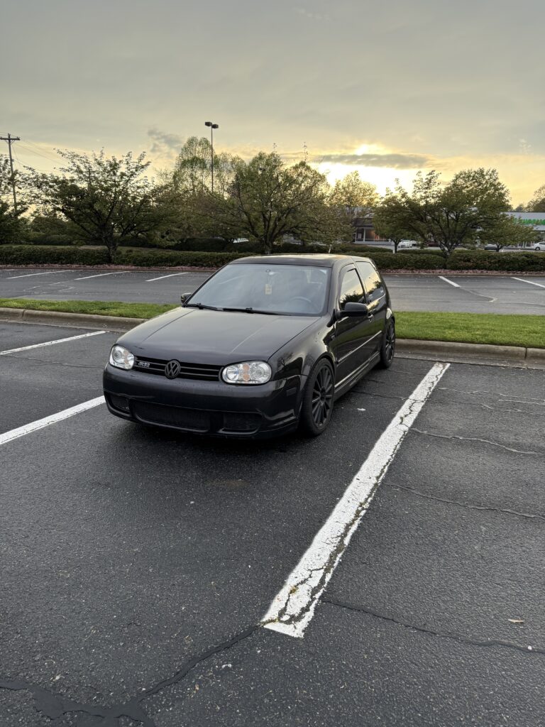 2004 Volkswagen Golf R32