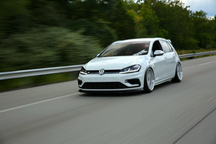 2019 Volkswagen Golf R