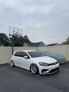 2019 Volkswagen Golf R
