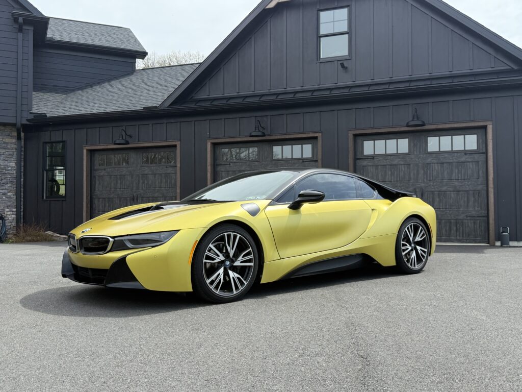 2017 BMW i8