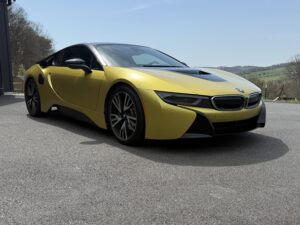 2017 BMW i8