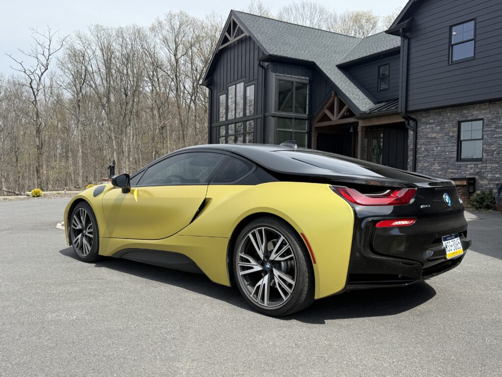 2017 BMW i8