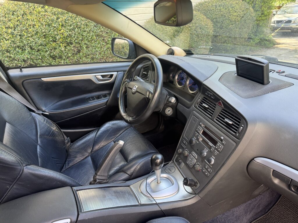 2001 Volvo XC70