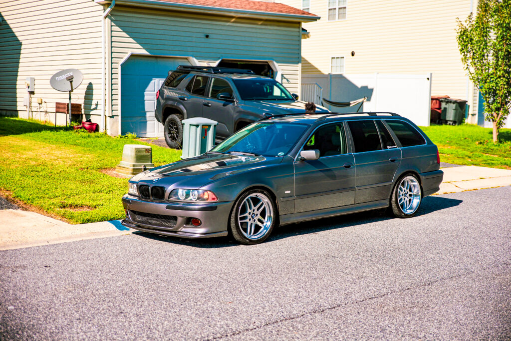 2003 BMW 525i