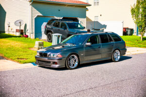 2003 BMW 525i