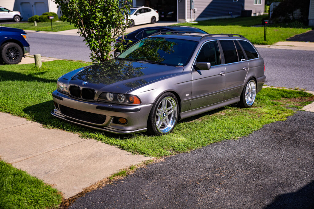 2003 BMW 525i