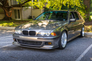 2003 BMW 525i