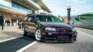 1996 Nissan Stagea
