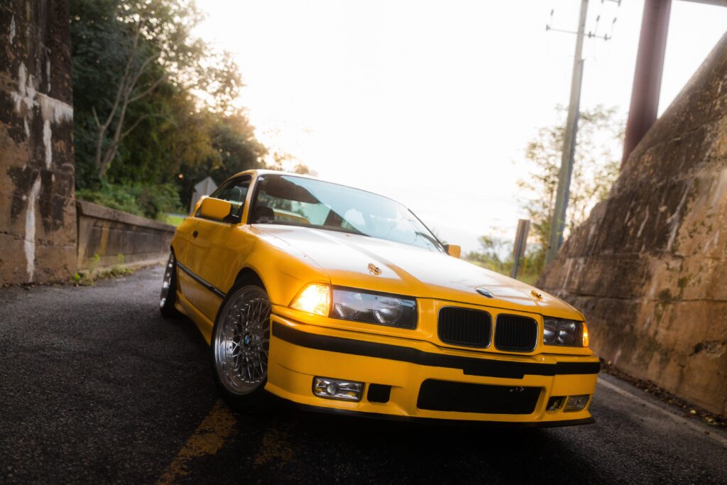 1993 BMW 325is