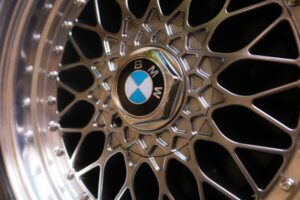 1993 BMW 325is