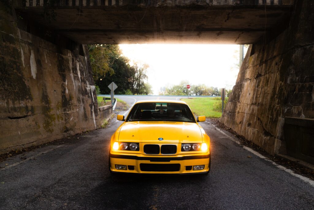 1993 BMW 325is