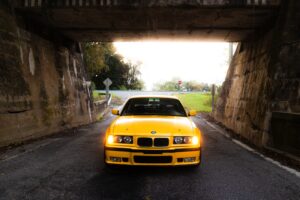 1993 BMW 325is