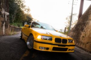 1993 BMW 325is
