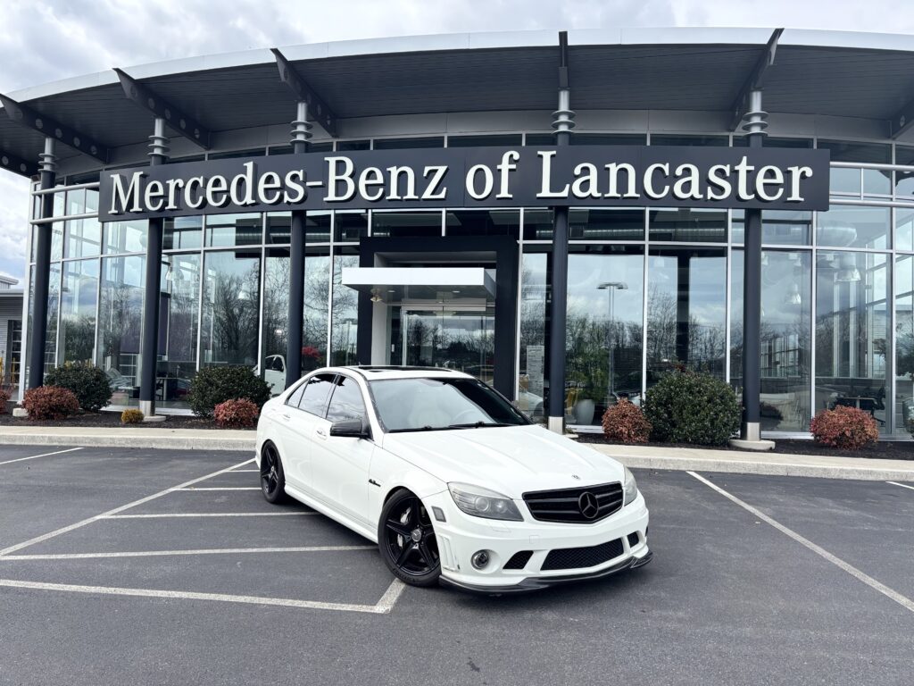 2010 Mercedes-Benz C63 AMG