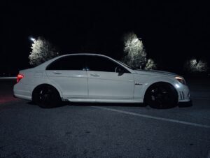 2010 Mercedes-Benz C63 AMG